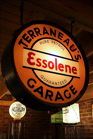ESSO TERRANEAU'S GARAGE - click to enlarge